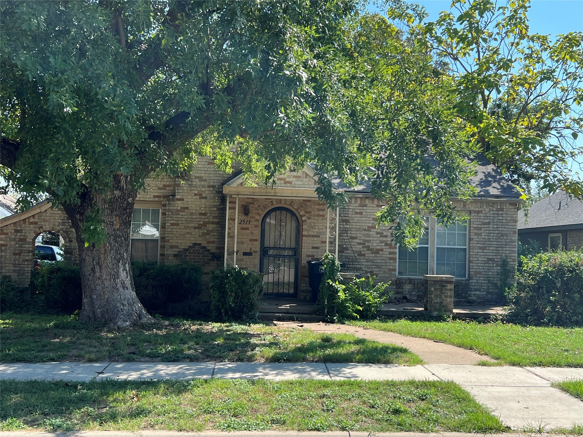 2515 Forby Avenue Fort Worth TX 76103