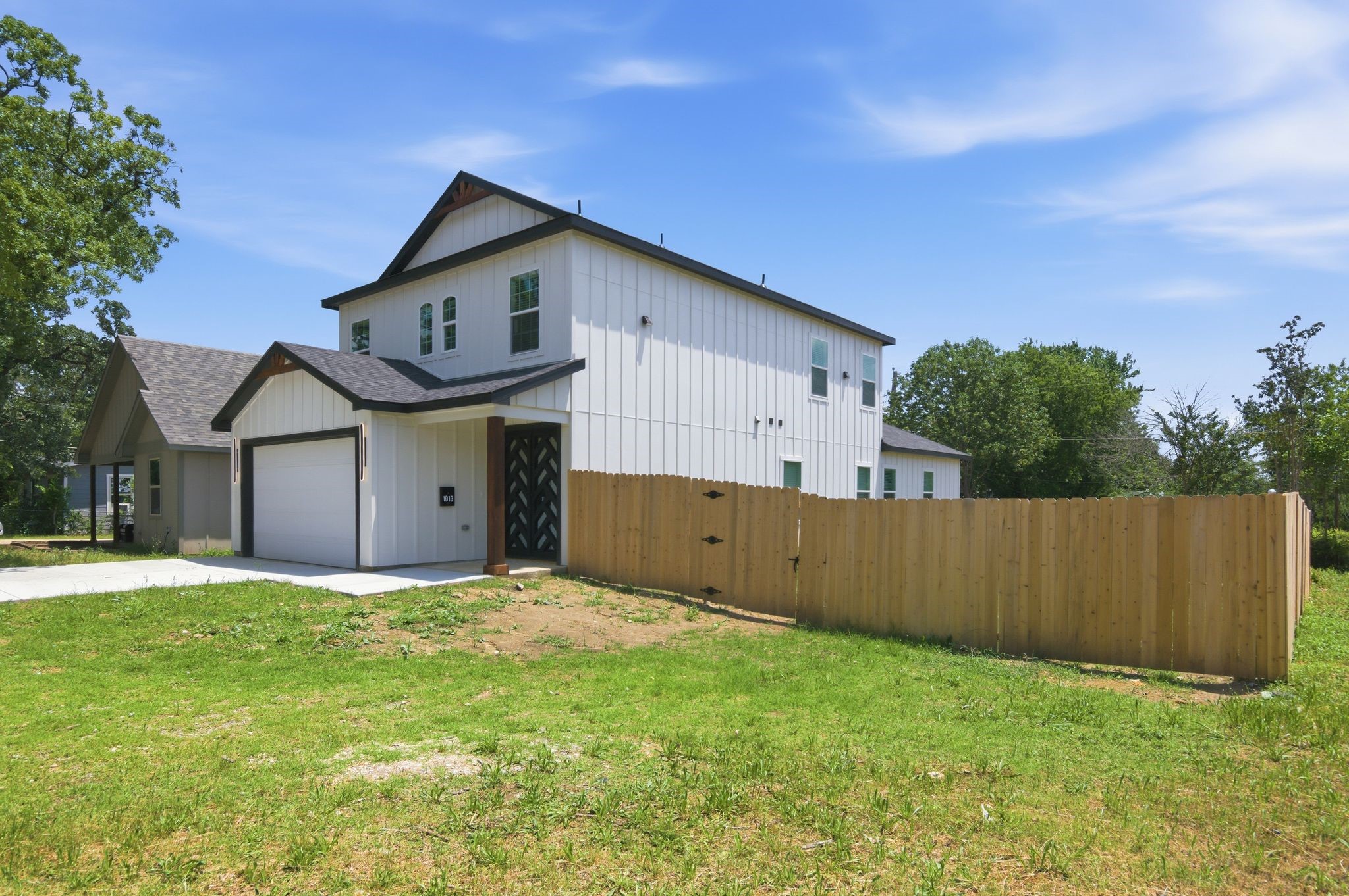 1013 Duff Court Fort Worth TX 76112