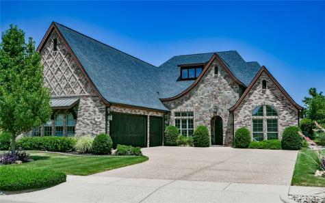 2611 Waters Edge Drive Granbury TX 76048