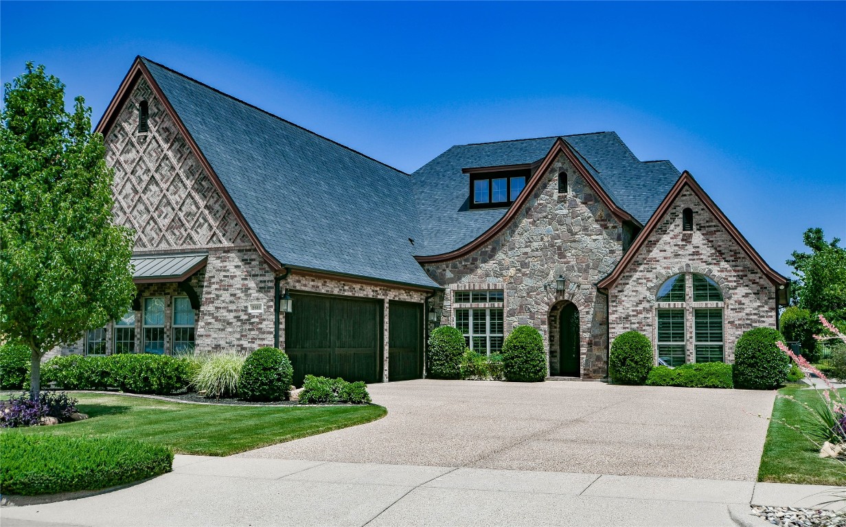 2611 Waters Edge Drive Granbury TX 76048