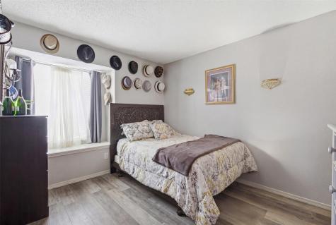 3919 Queens Court Garland TX 75043