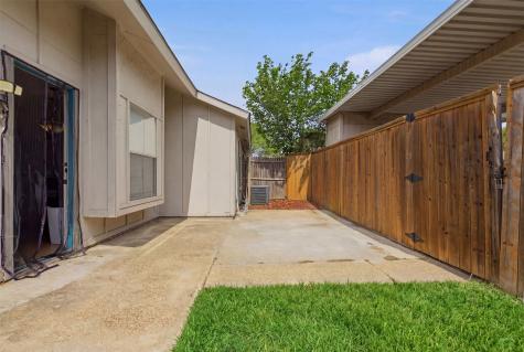 3919 Queens Court Garland TX 75043