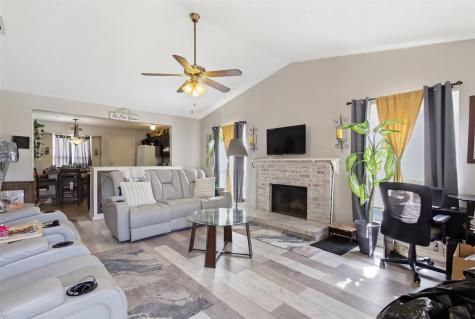 3919 Queens Court Garland TX 75043