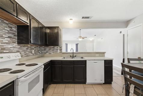 3919 Queens Court Garland TX 75043