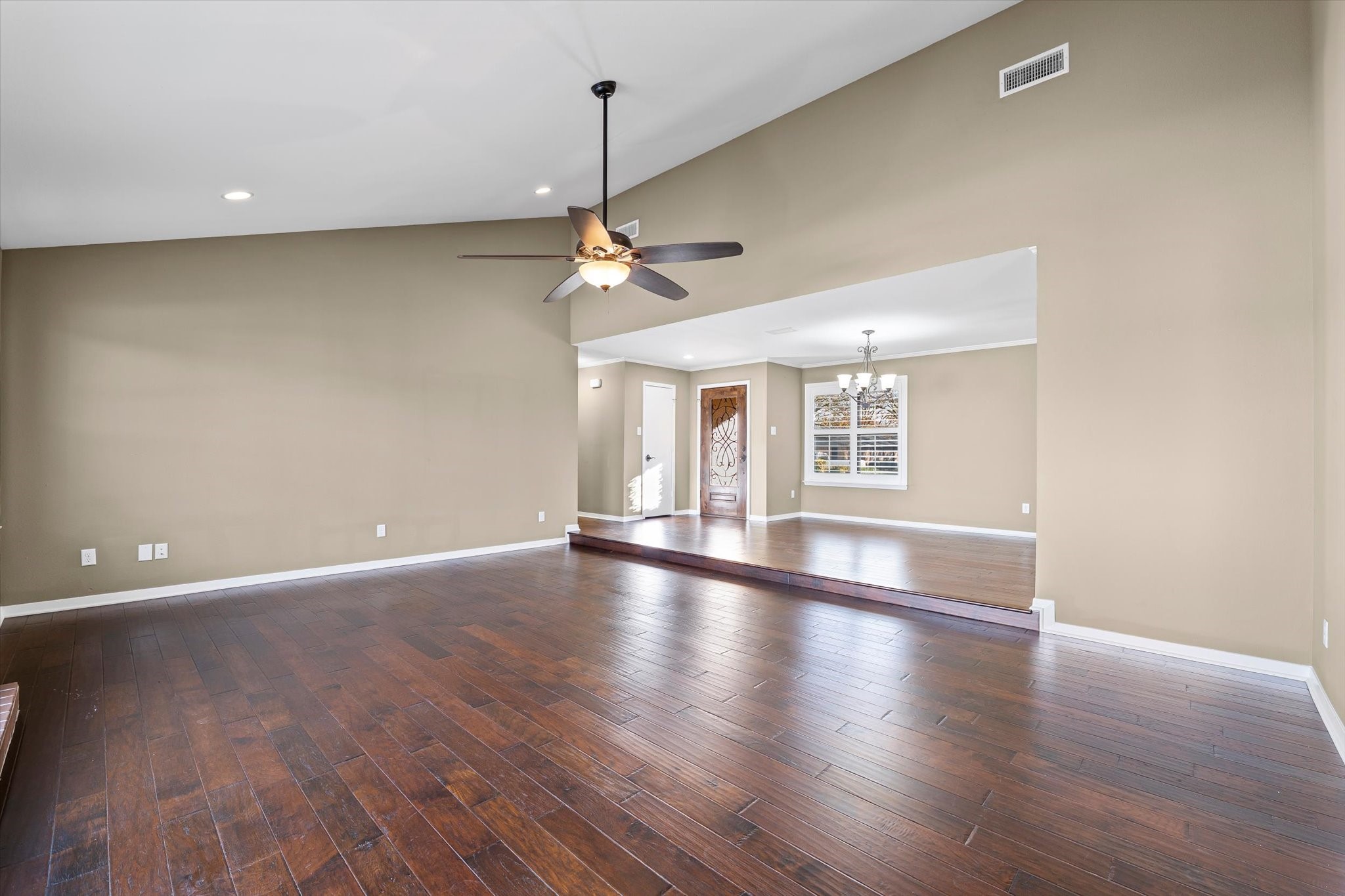 1505 Jane Lane West TX 76691