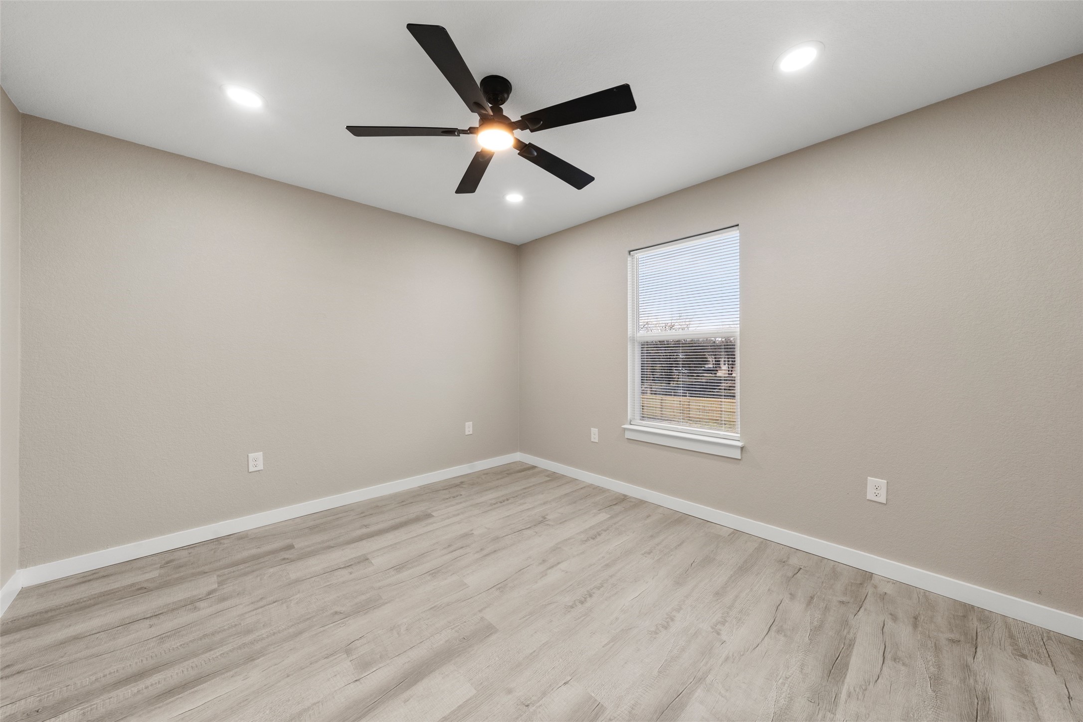 1905 Sanger Avenue Waco TX 76707