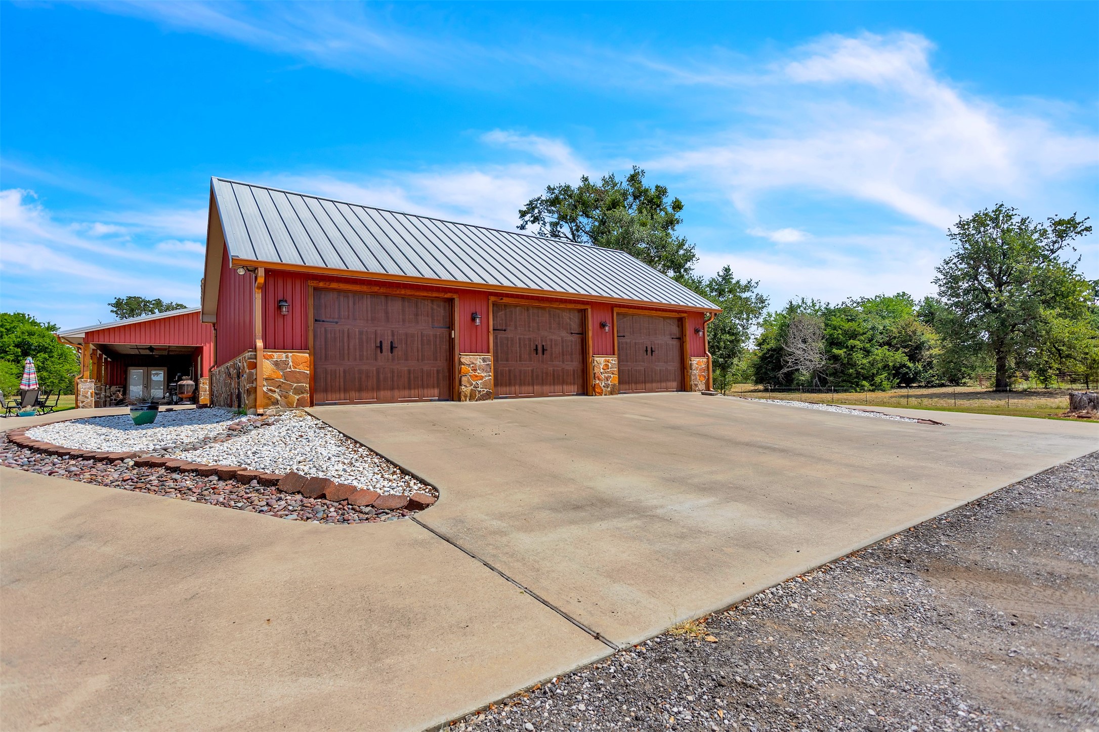 337 County Road 3535 Saltillo TX 75478