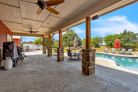 337 County Road 3535 Saltillo TX 75478