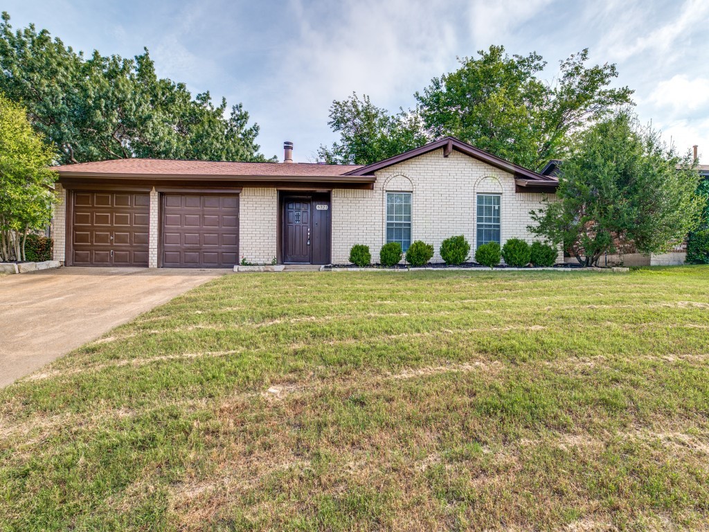 6321 Carousel Drive Watauga TX 76148