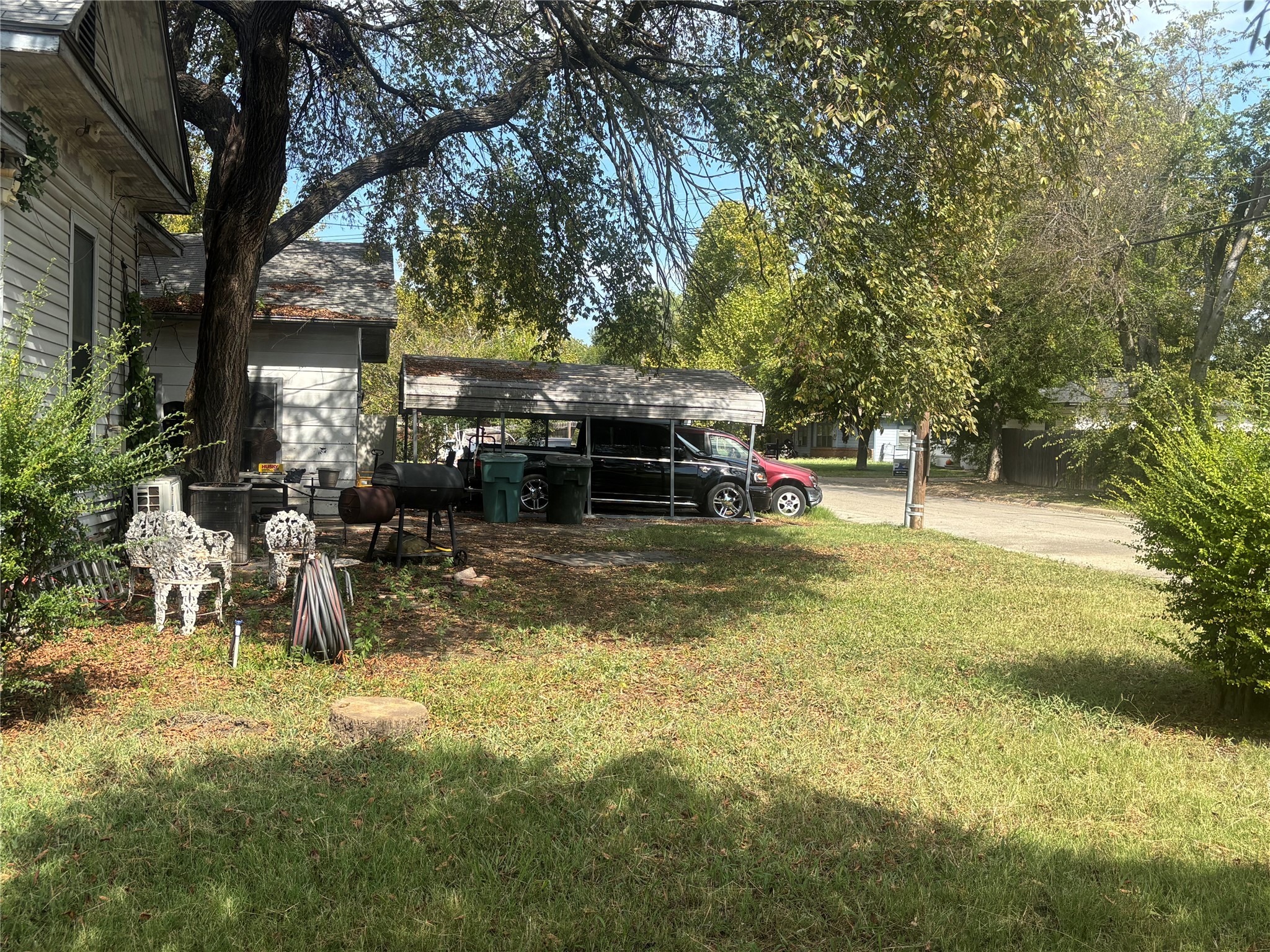 1431 E Wells Avenue Sherman TX 75090