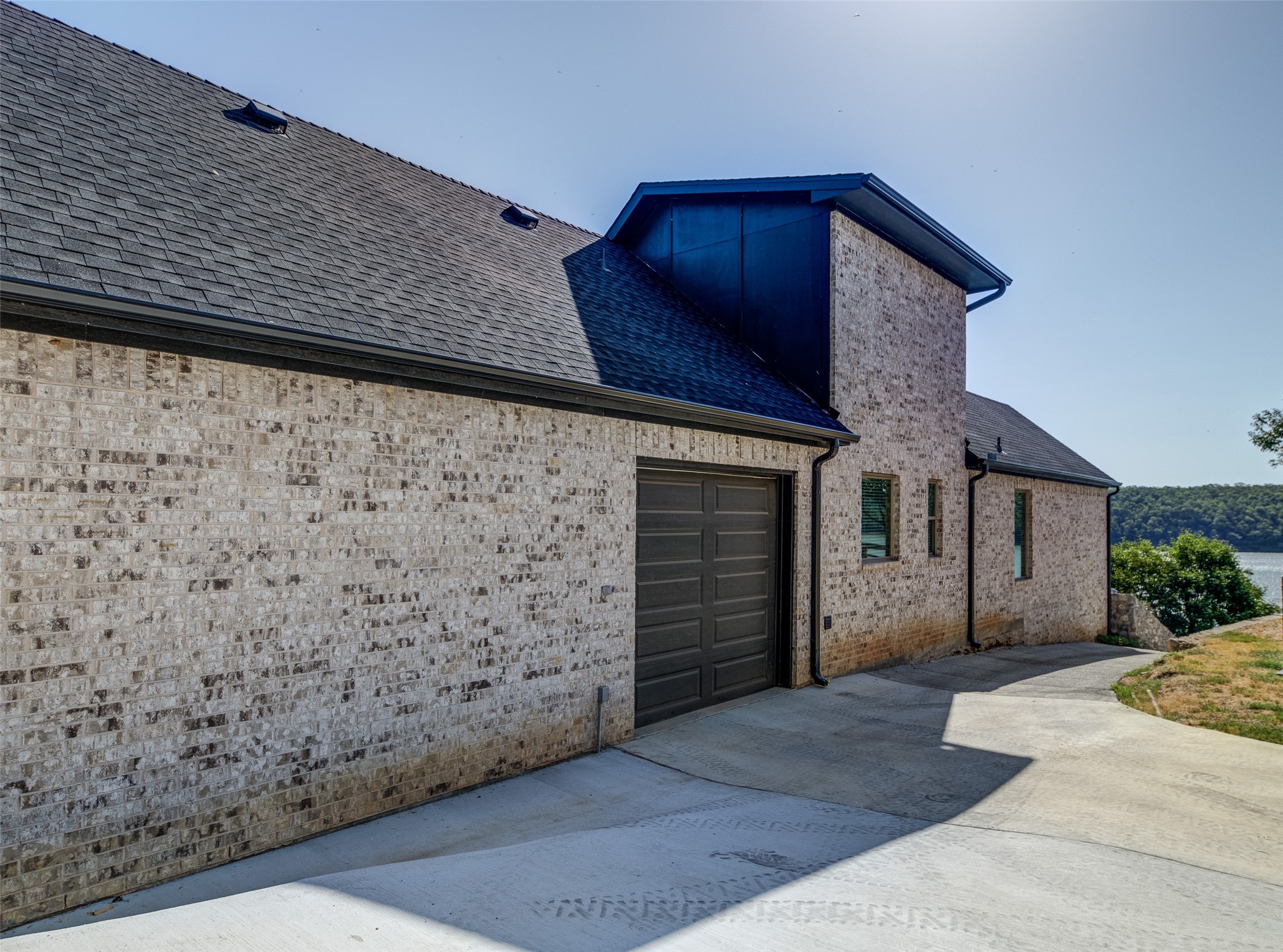 253 Grand Harbor Boulevard Chico TX 76431