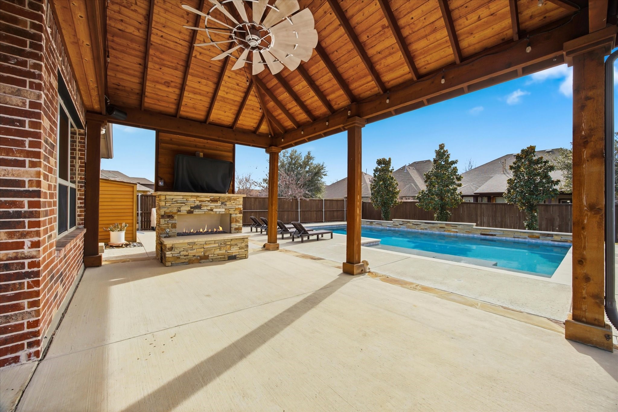 609 Bordeaux Drive Rockwall TX 75087