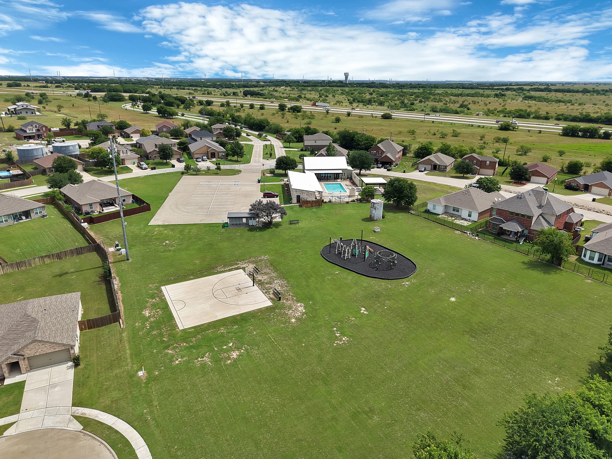 102 Outfitters Court Newark TX 76071