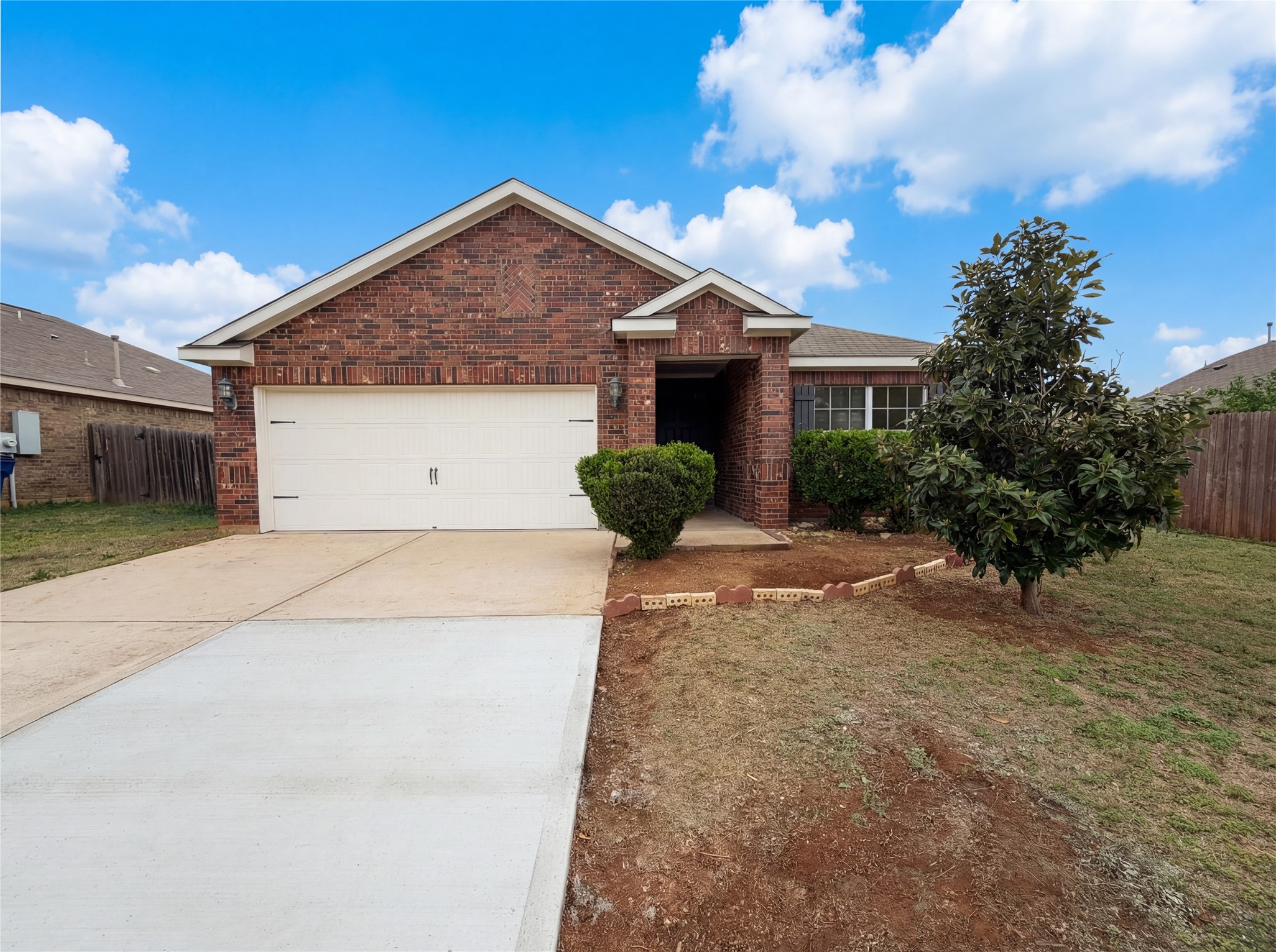 657 Handle Drive Crowley TX 76036