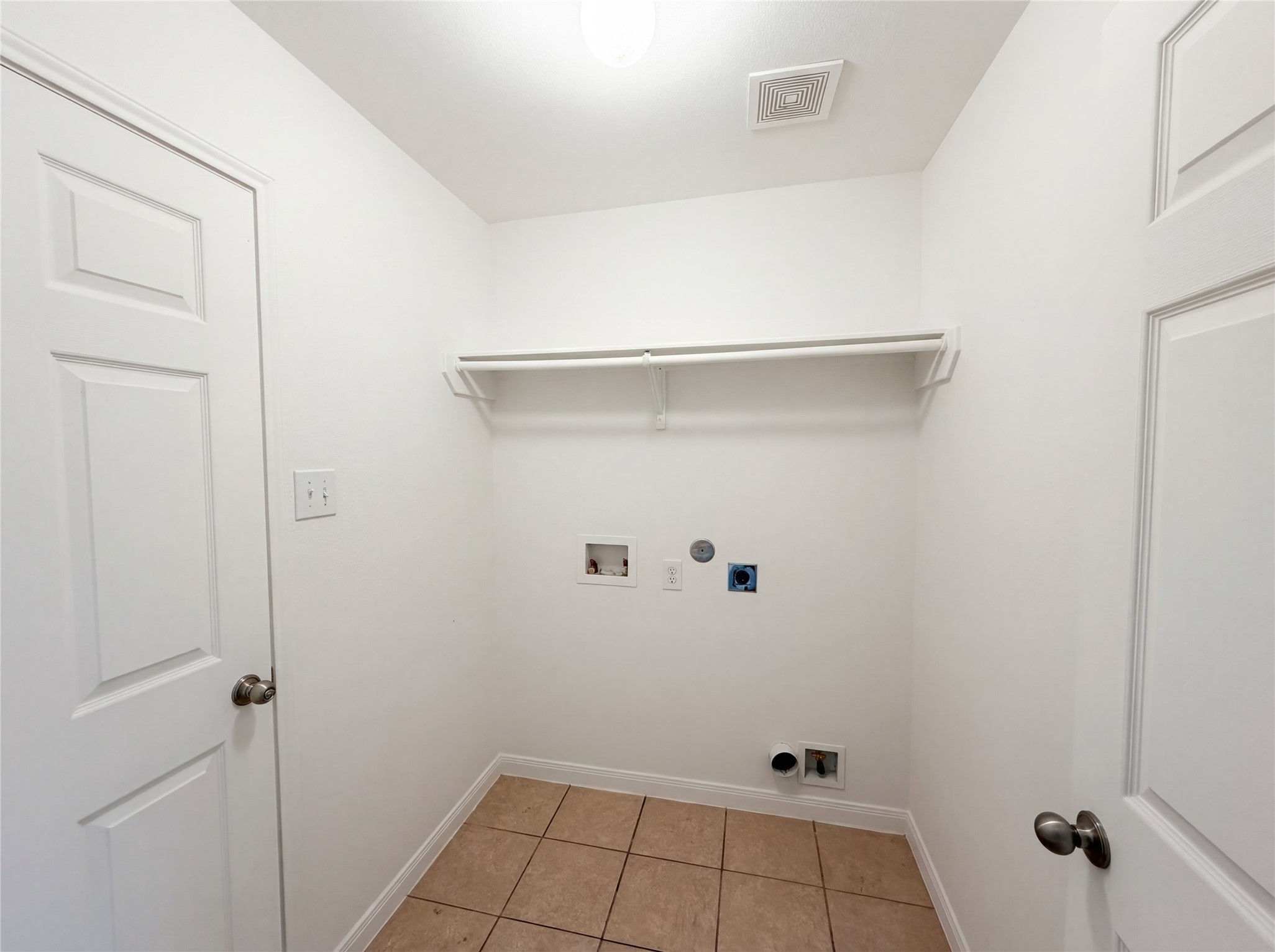 657 Handle Drive Crowley TX 76036