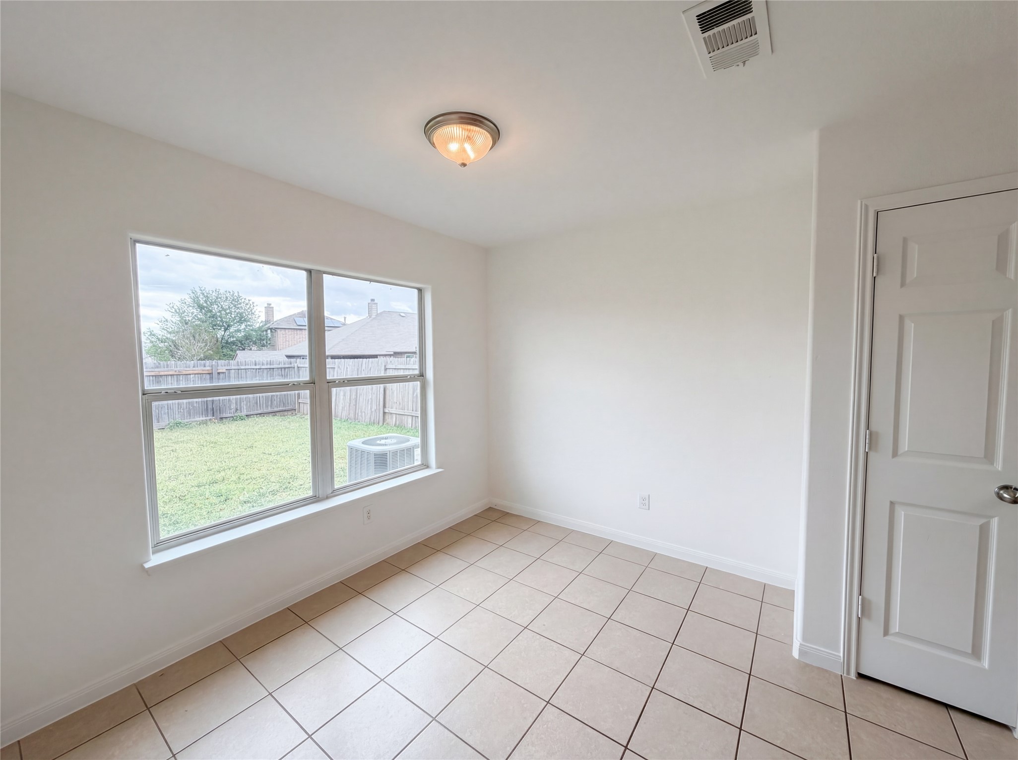 657 Handle Drive Crowley TX 76036