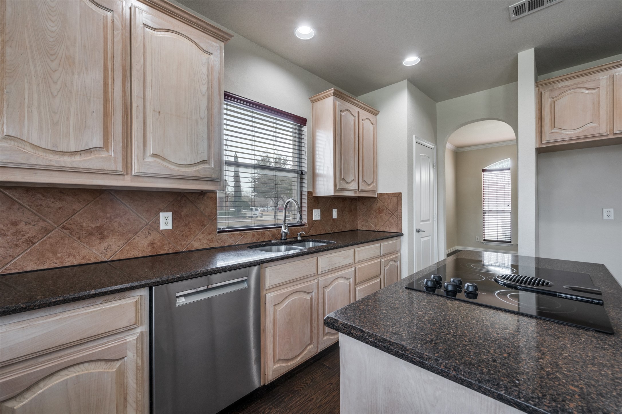 2737 Los Alamos Trail Fort Worth TX 76131