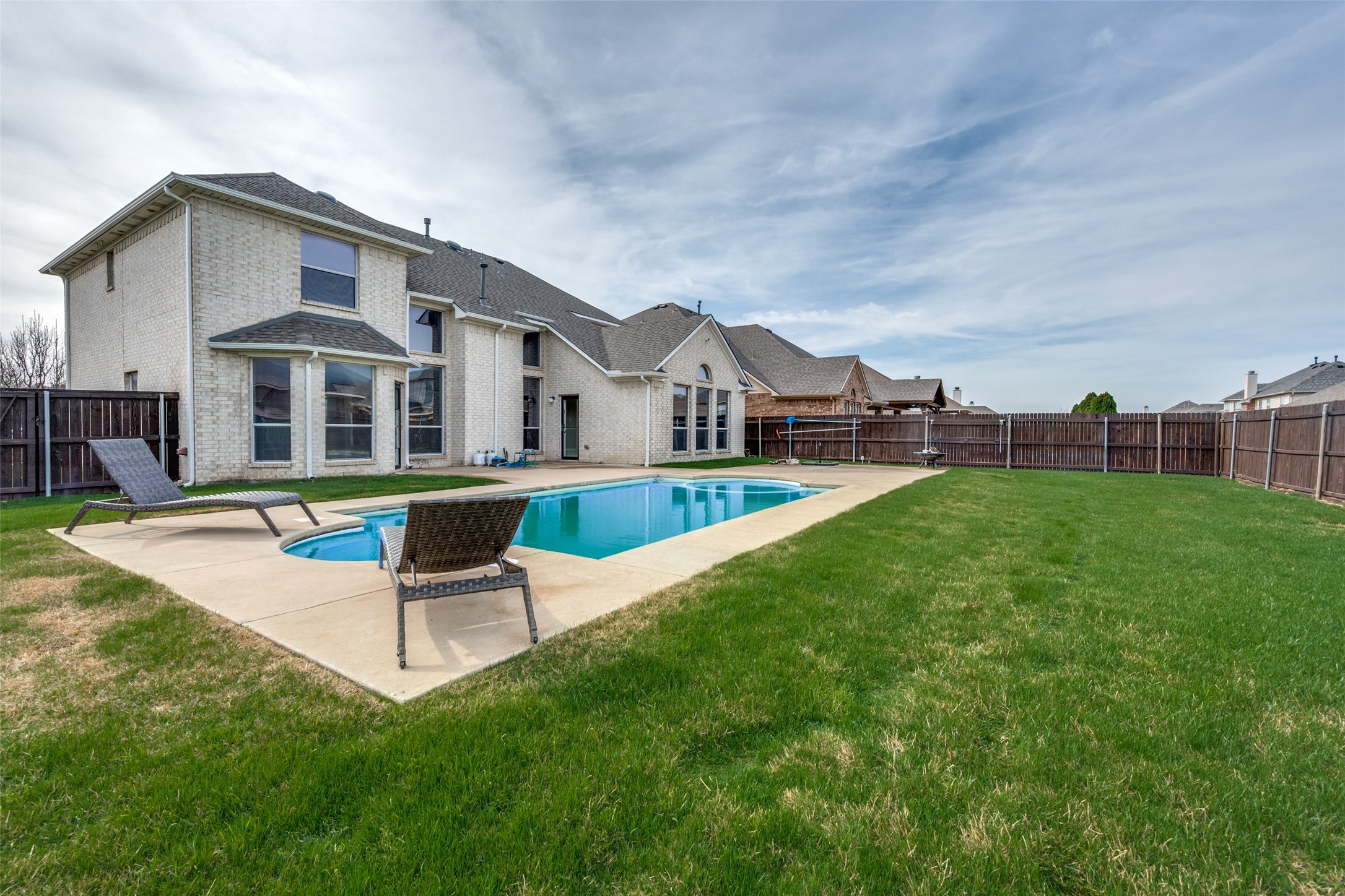2737 Los Alamos Trail Fort Worth TX 76131