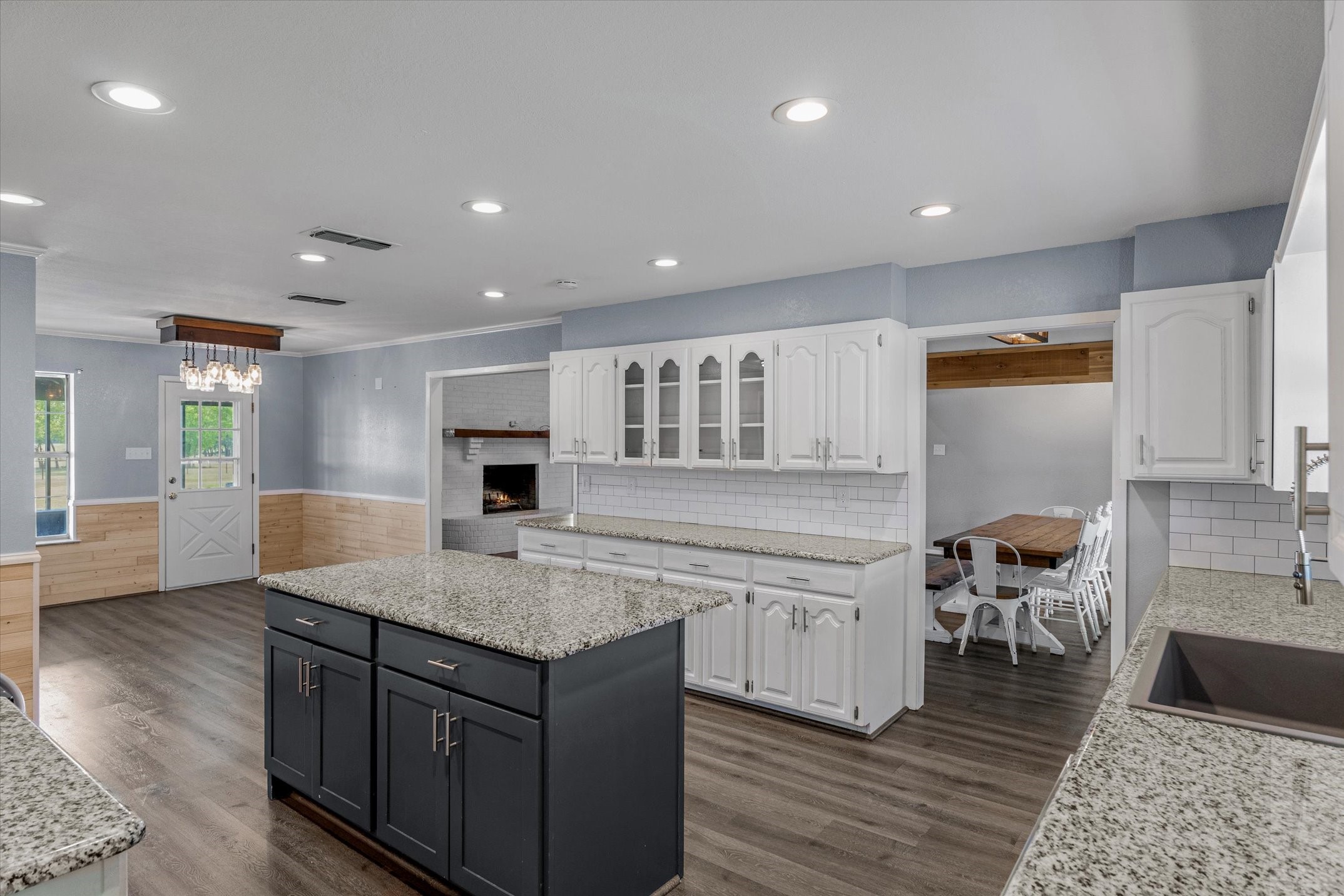 4885 Fm 859 Edgewood TX 75117