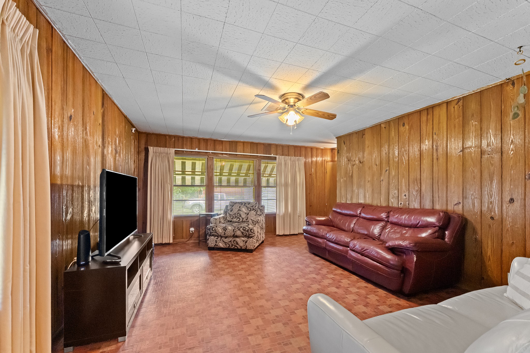 504 S Gilpin Avenue Dallas TX 75211