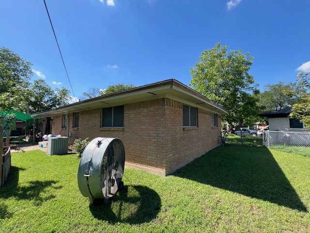 155 Chateau Drive Fort Worth TX 76134