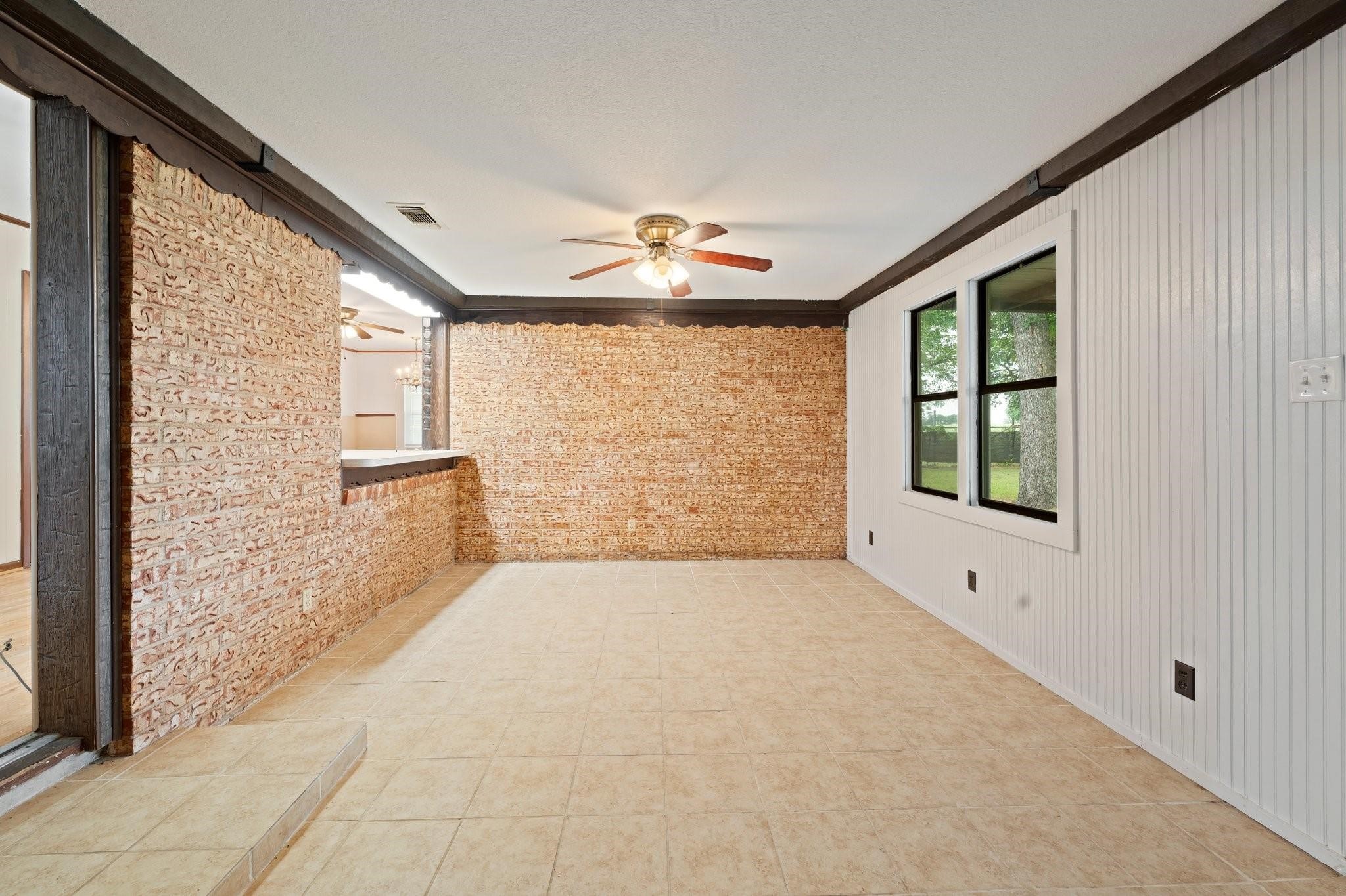 1116 S Texas Street De Leon TX 76444