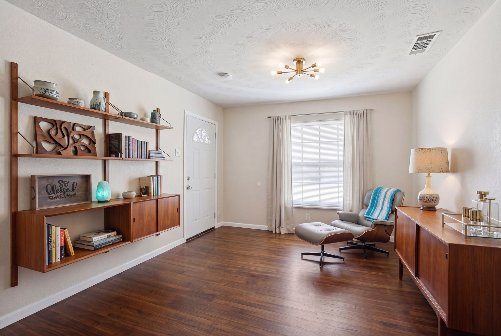 710 Cedar Drive Mesquite TX 75149