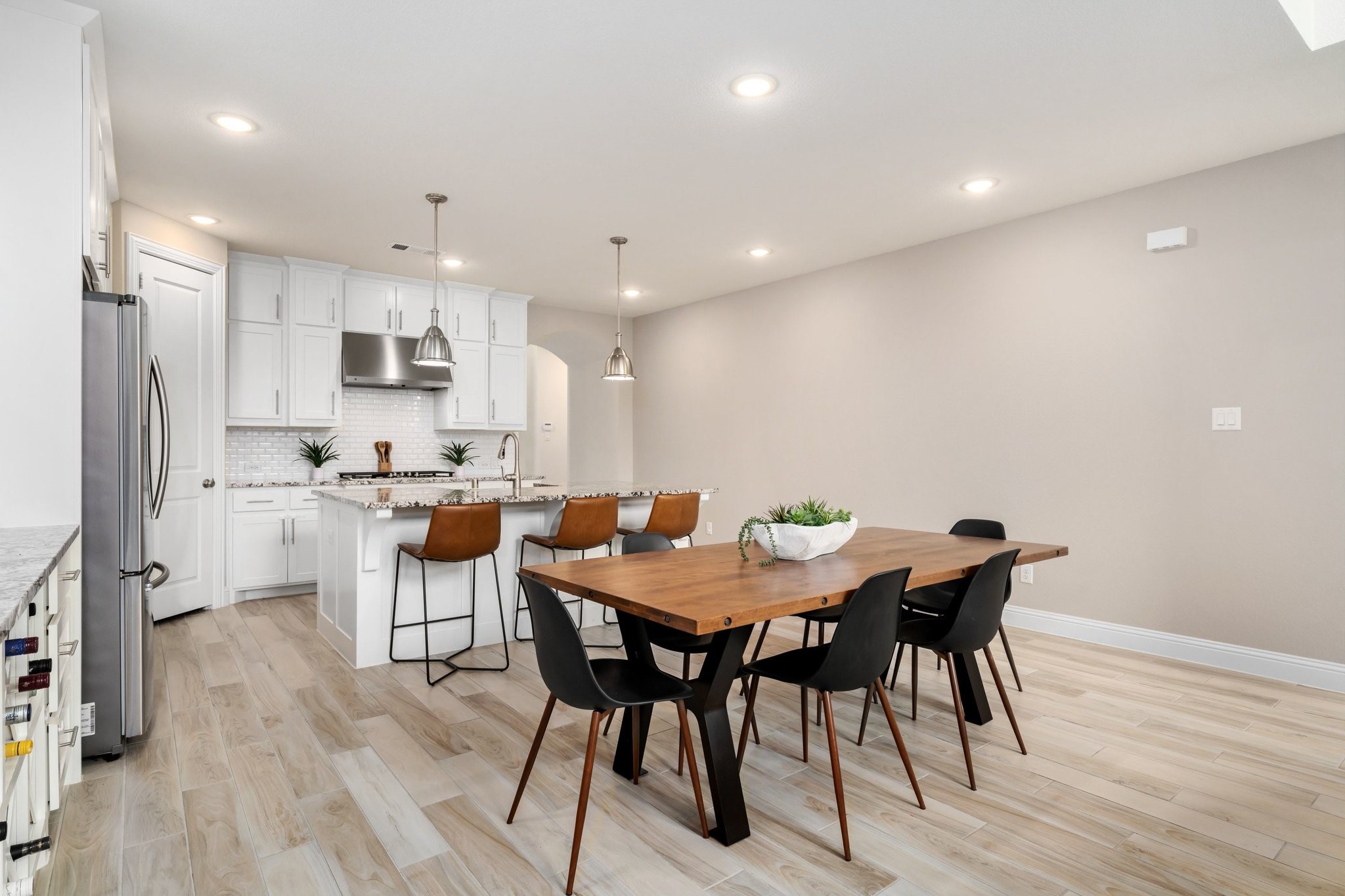 2825 London The Colony TX 75056