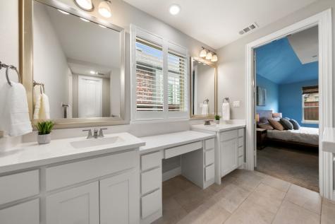 2825 London The Colony TX 75056
