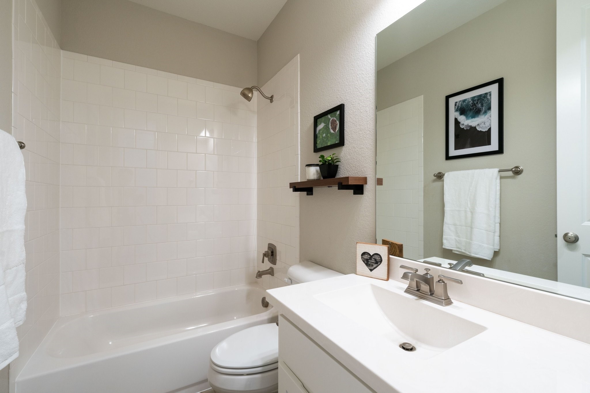 2825 London The Colony TX 75056