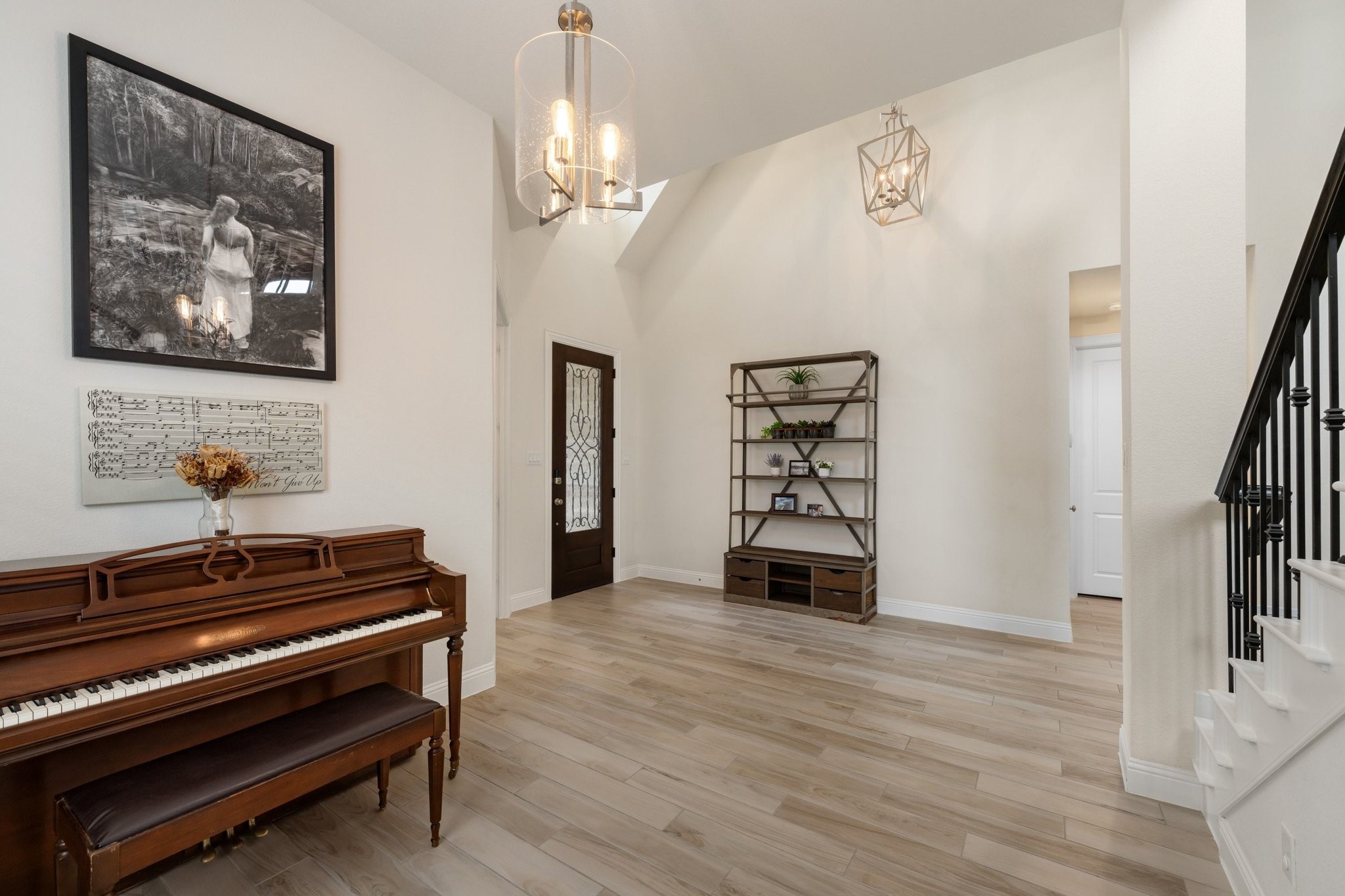 2825 London The Colony TX 75056