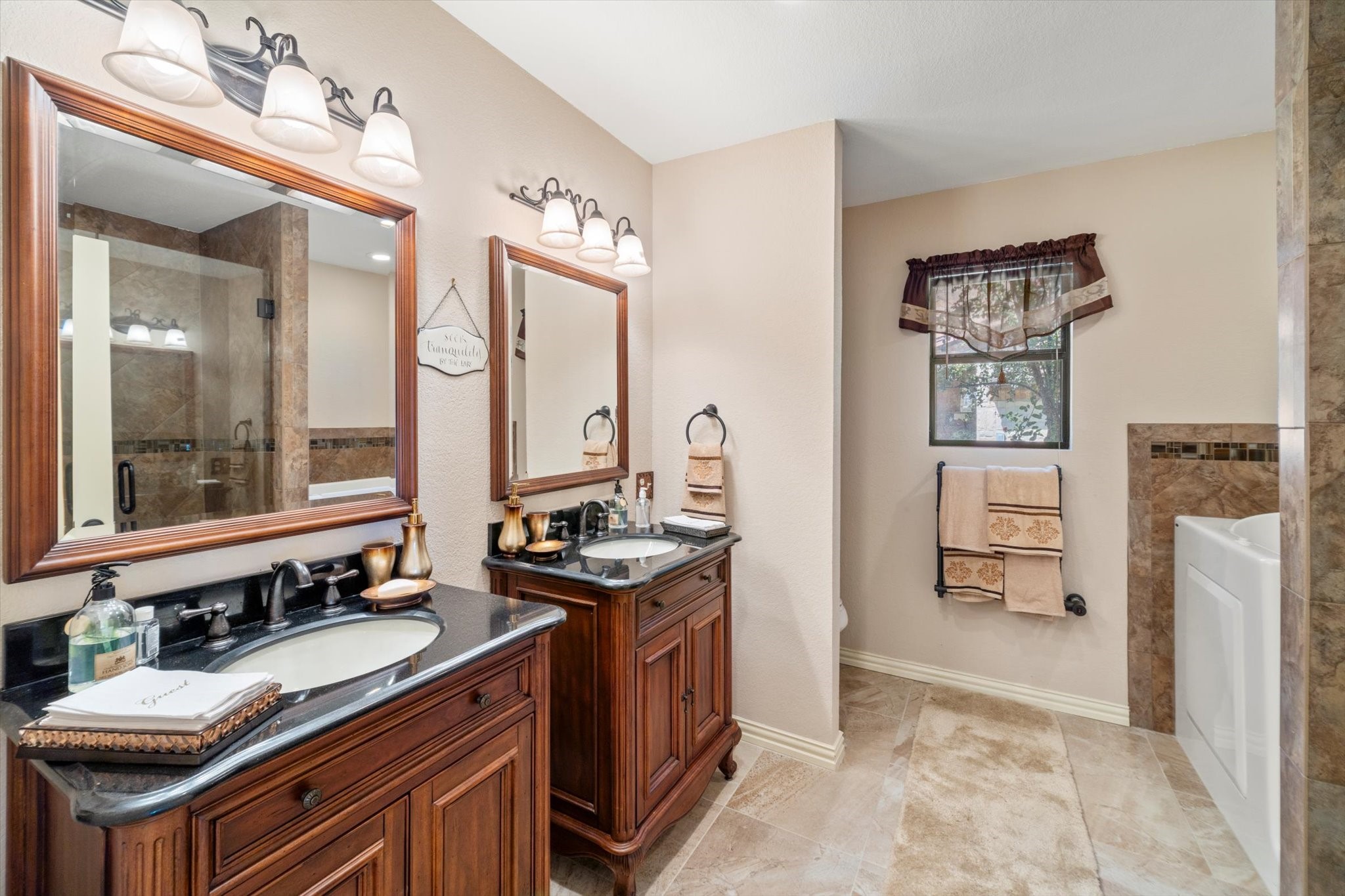 169 Deer Island Road Mabank TX 75156