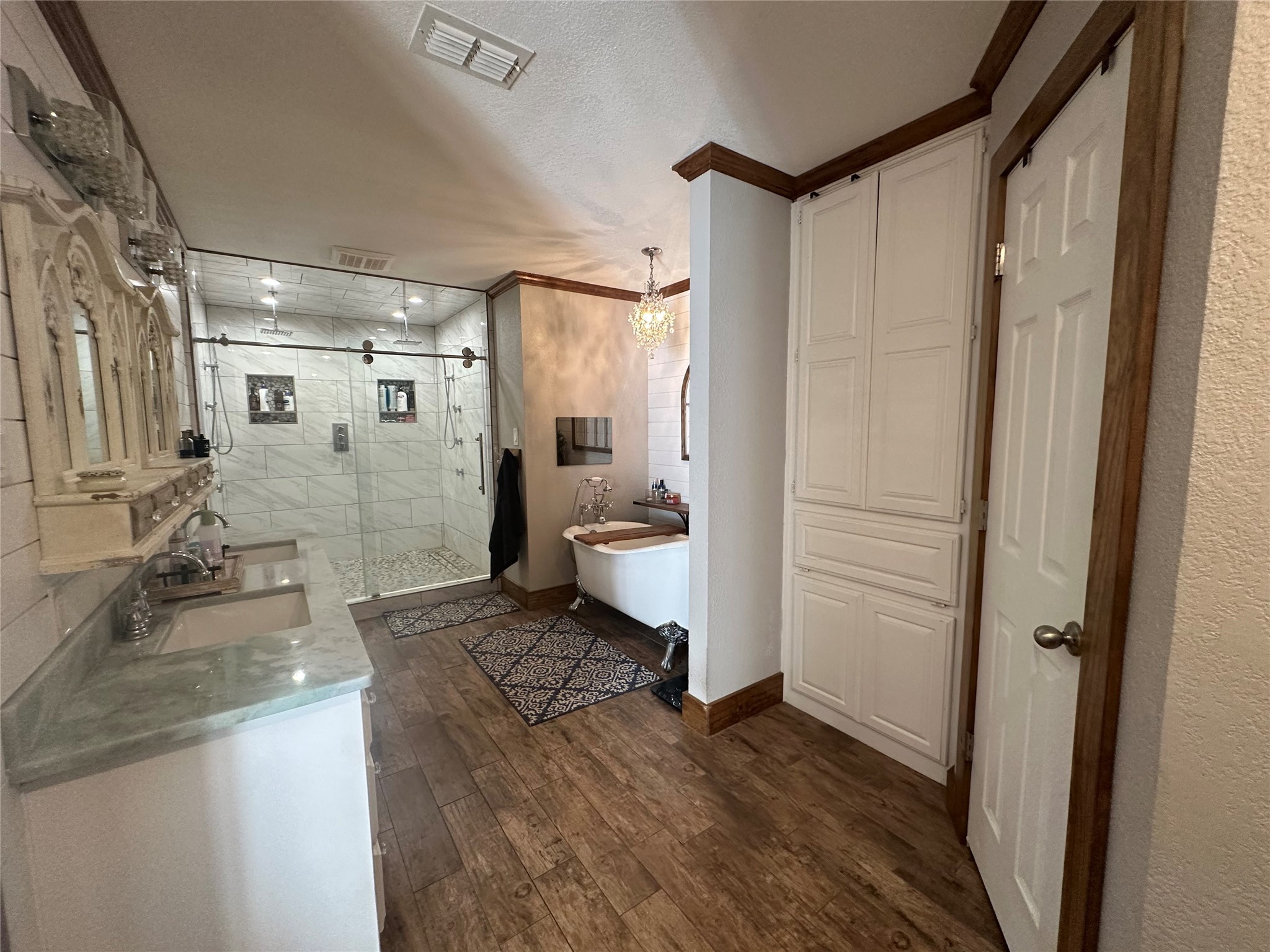 101 Twin Creek Road Comanche TX 76442