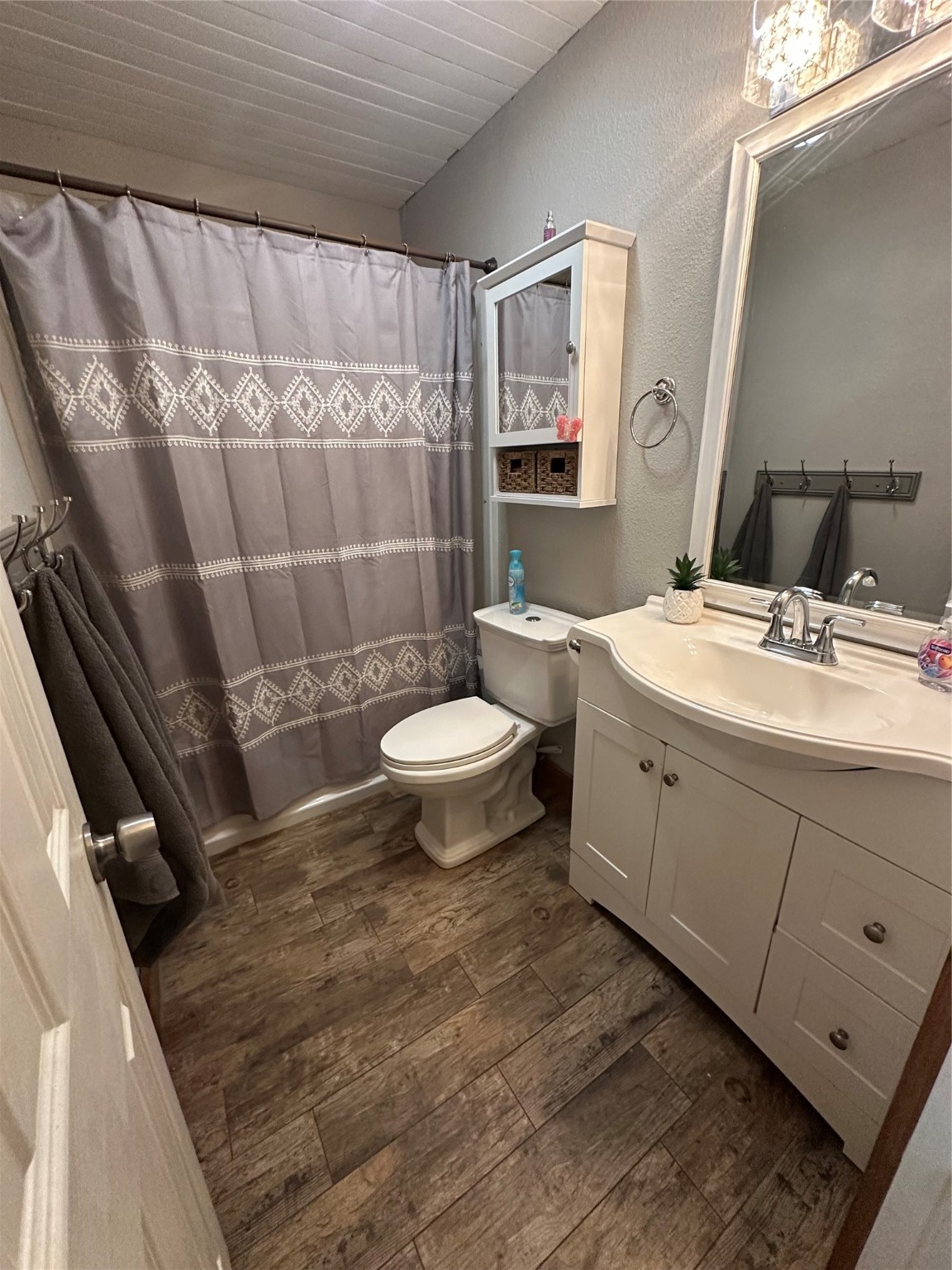 101 Twin Creek Road Comanche TX 76442
