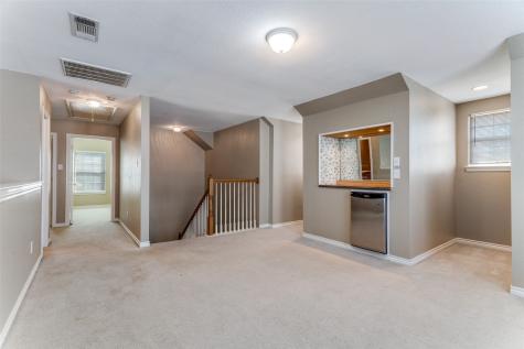 6100 Huntington Drive Haltom City TX 76137