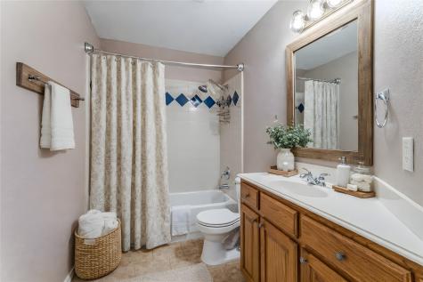 6100 Huntington Drive Haltom City TX 76137