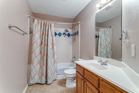 6100 Huntington Drive Haltom City TX 76137