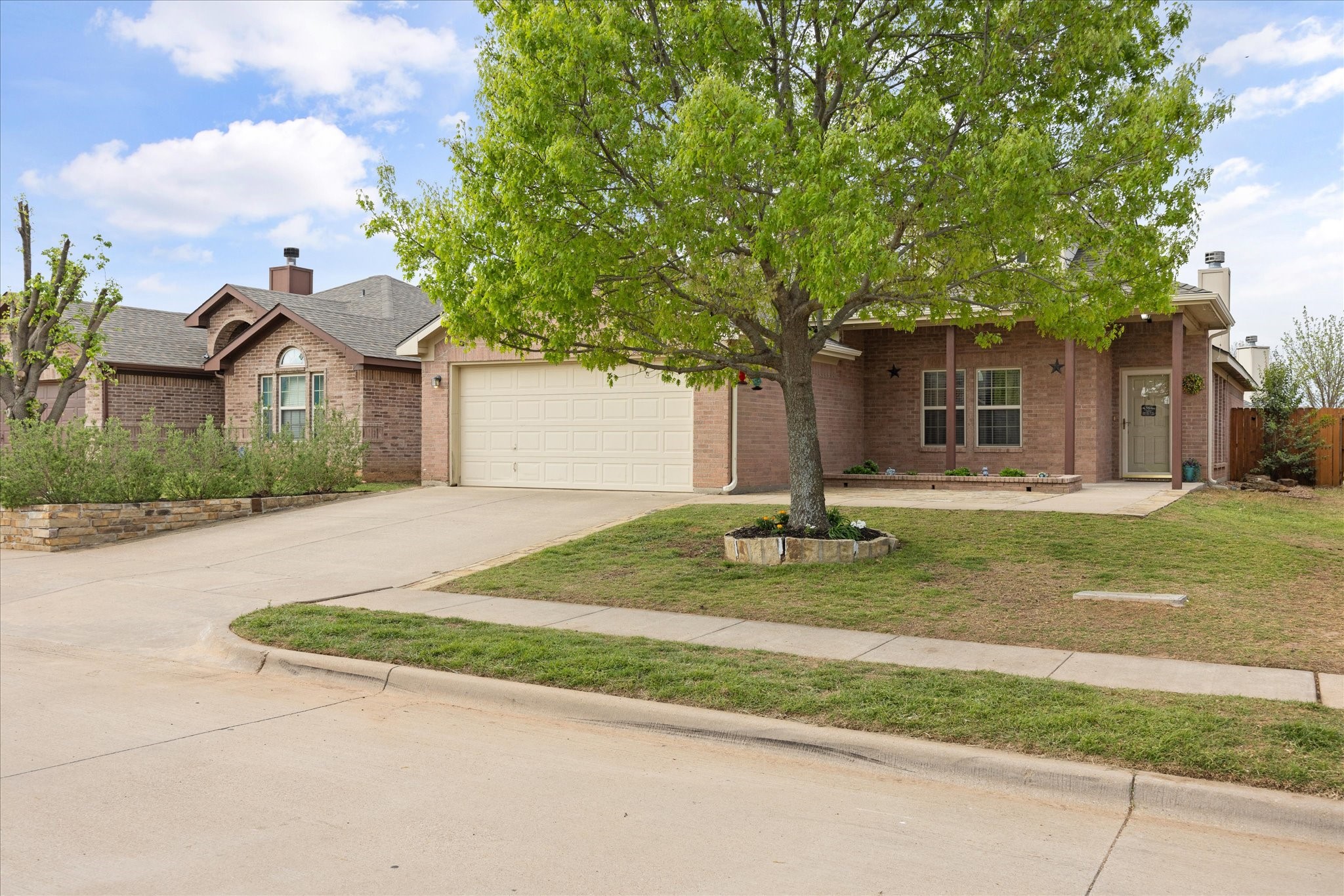 4206 Beryl Lane Granbury TX 76049