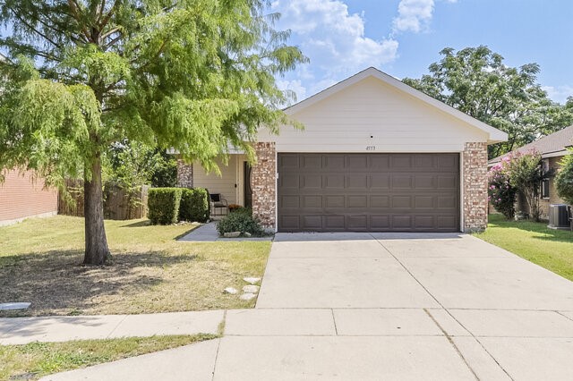 4553 Waterford Drive Fort Worth TX 76179