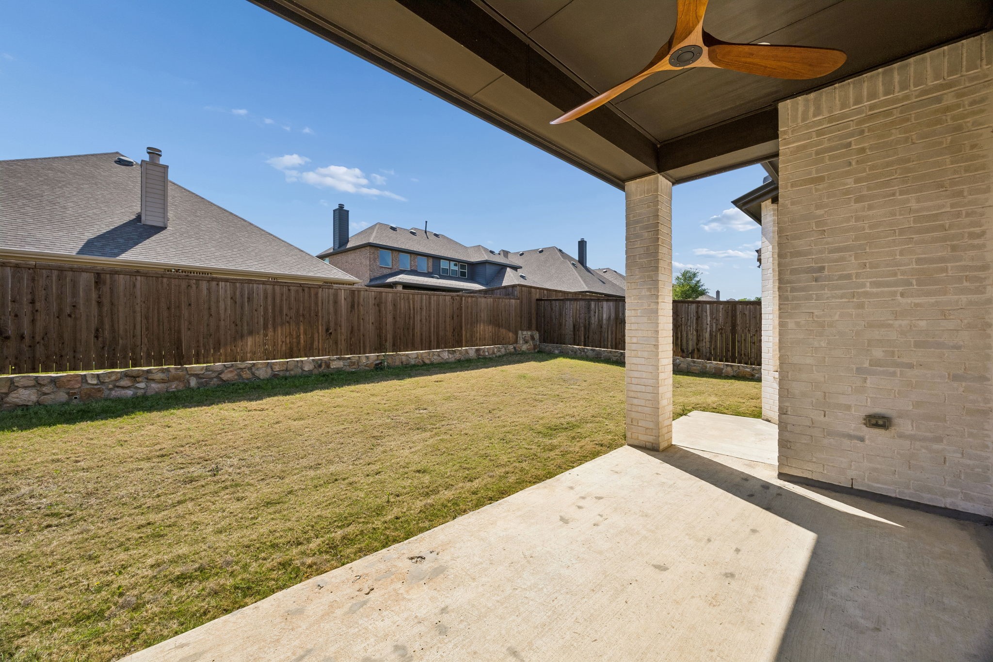 9428 Voyager Vista Oak Point TX 75068