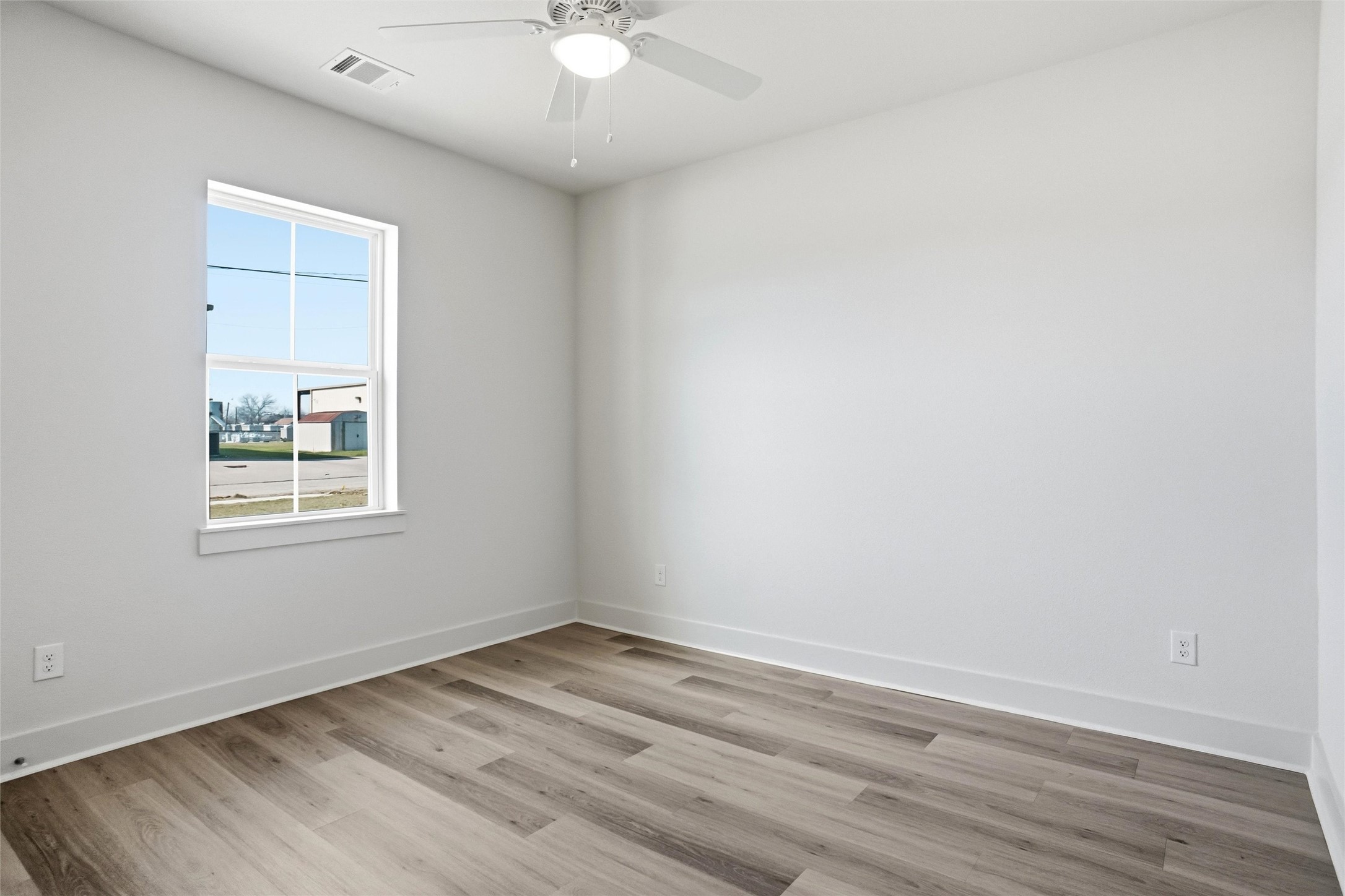 307 Railroad Avenue Sanger TX 76266