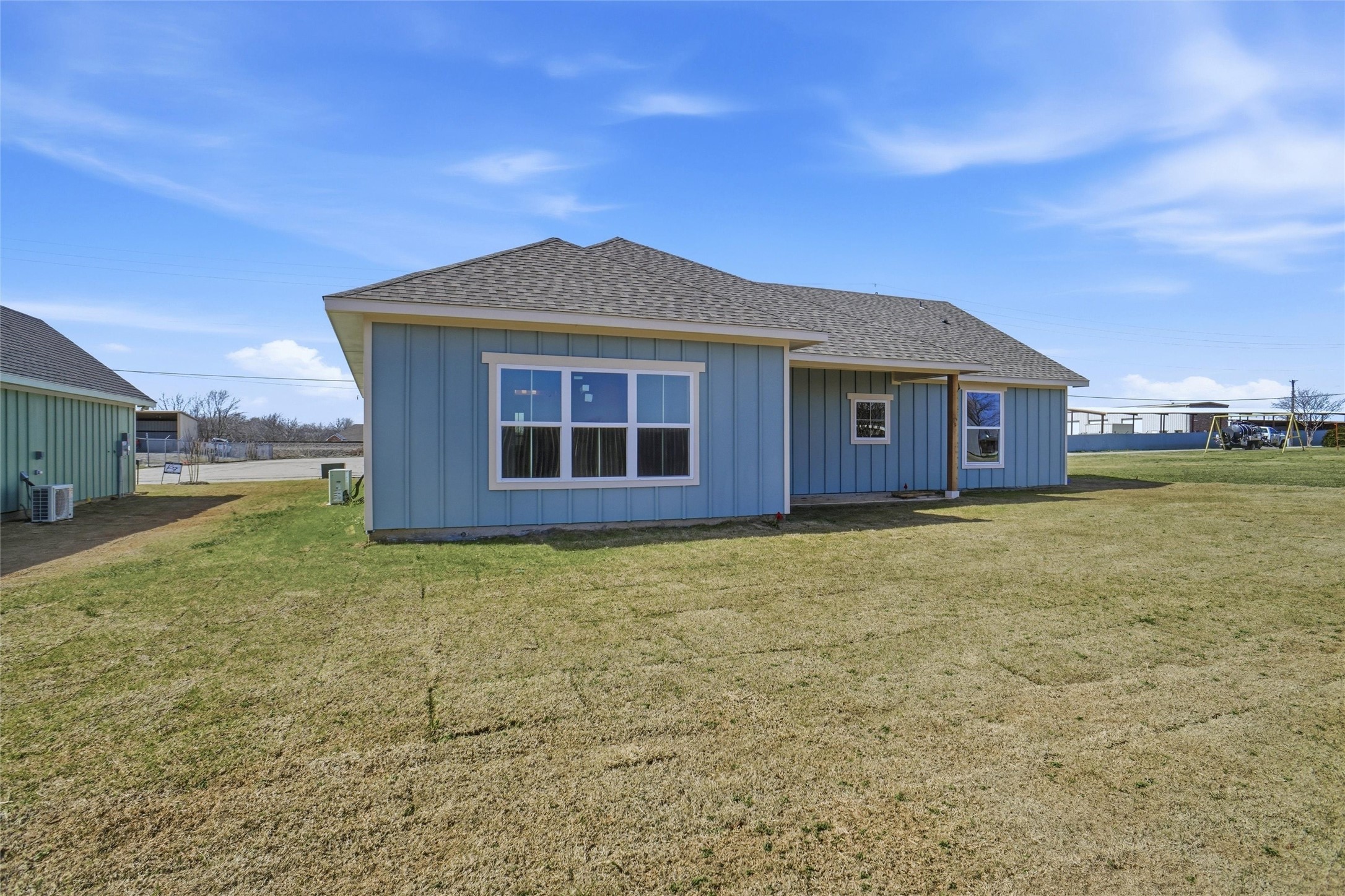 307 Railroad Avenue Sanger TX 76266