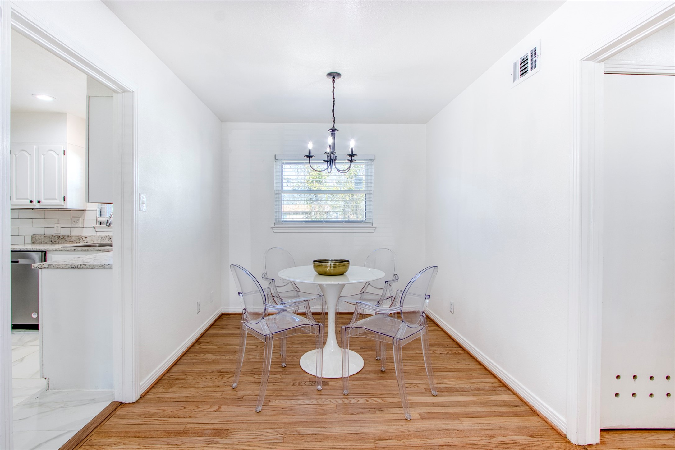 11521 Fernald Avenue Dallas TX 75218