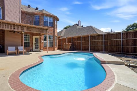 1113 Hunters Creek Drive Carrollton TX 75007