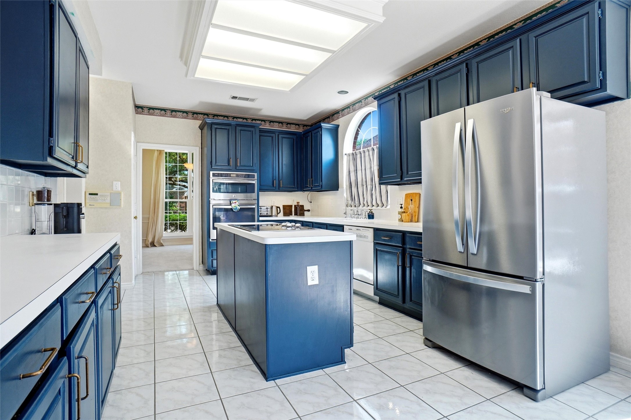 1113 Hunters Creek Drive Carrollton TX 75007