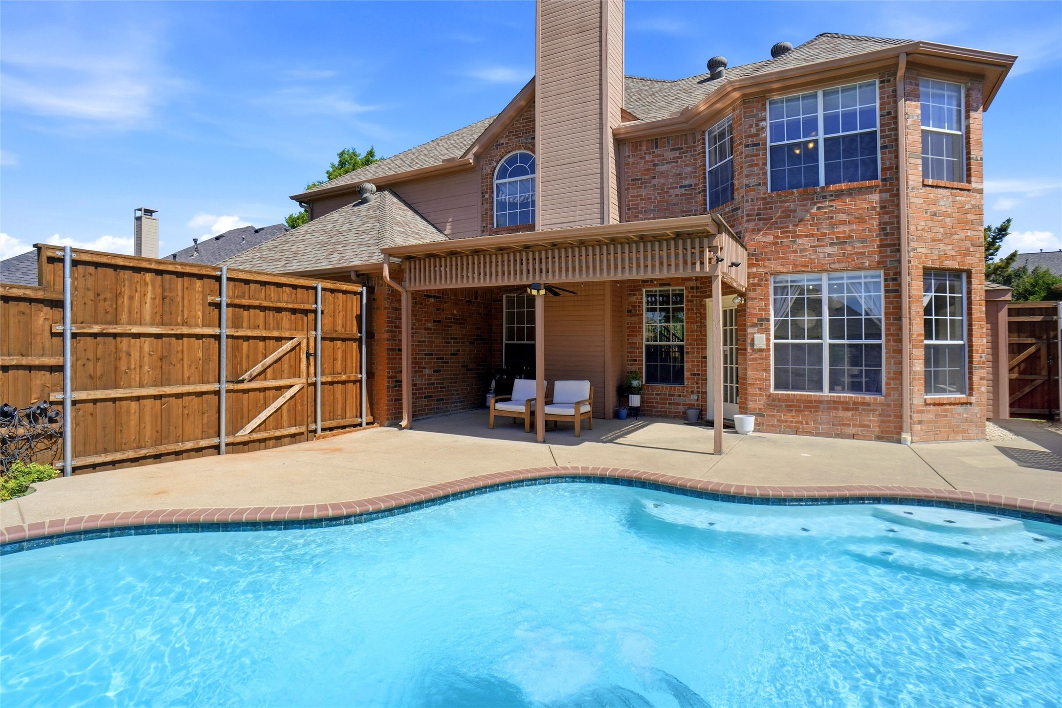 1113 Hunters Creek Drive Carrollton TX 75007
