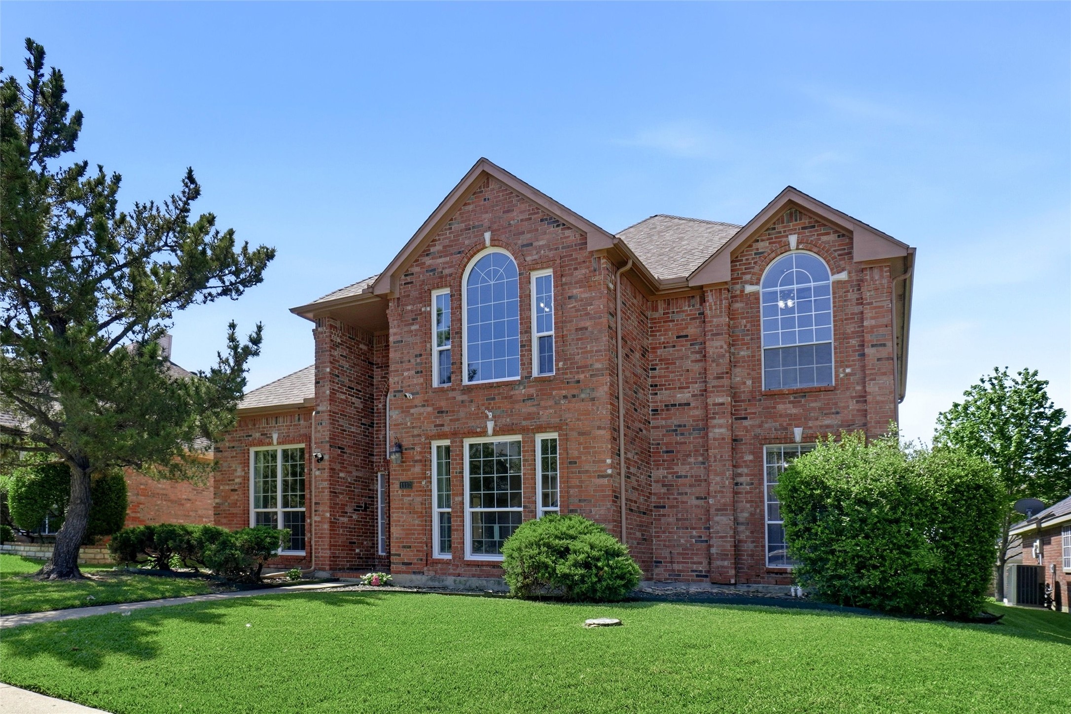 1113 Hunters Creek Drive Carrollton TX 75007