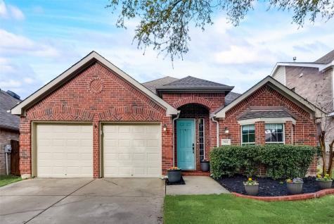 9121 Rose Court Fort Worth TX 76244