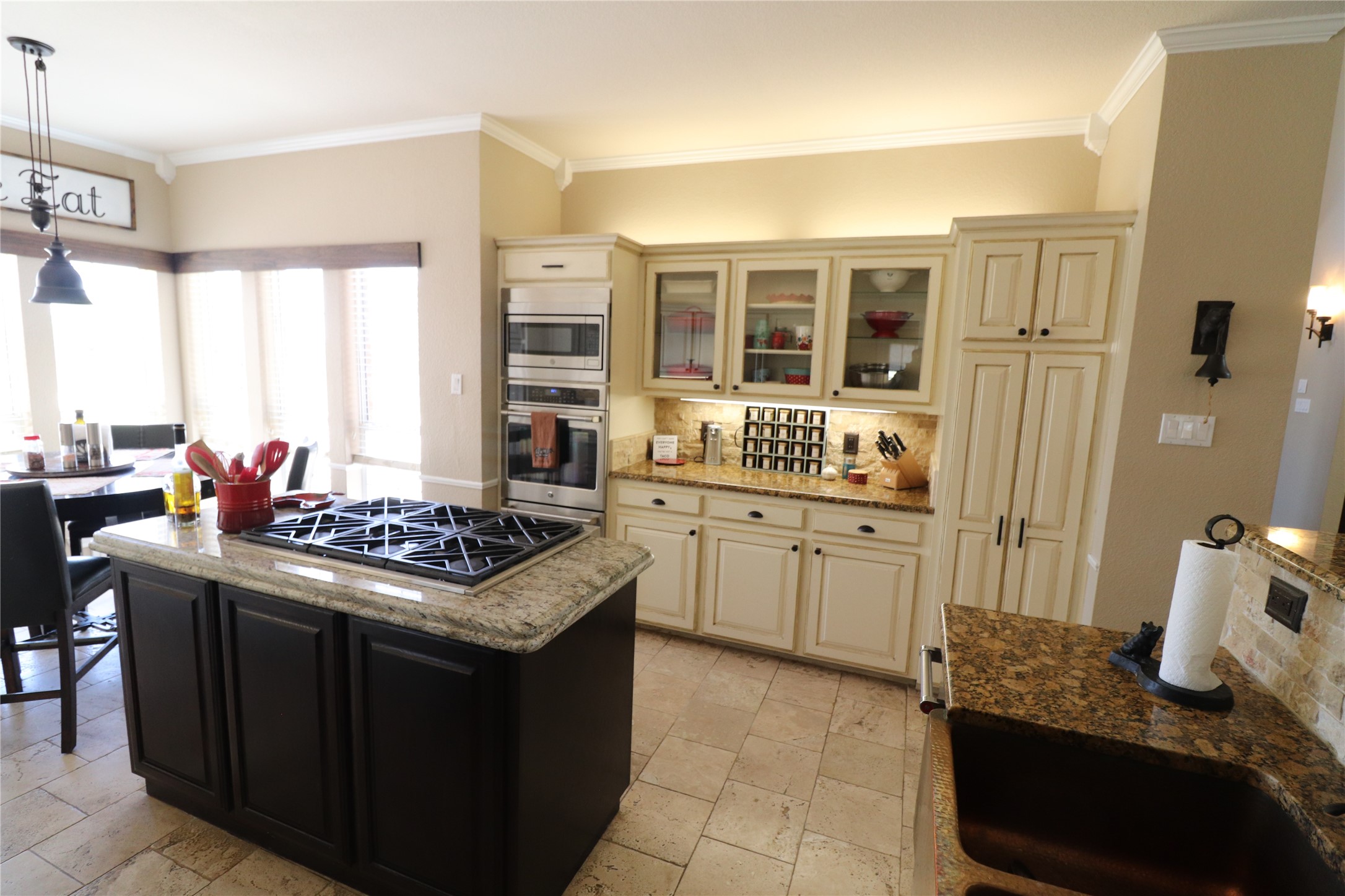 2642 Huddleston Sunset TX 76270