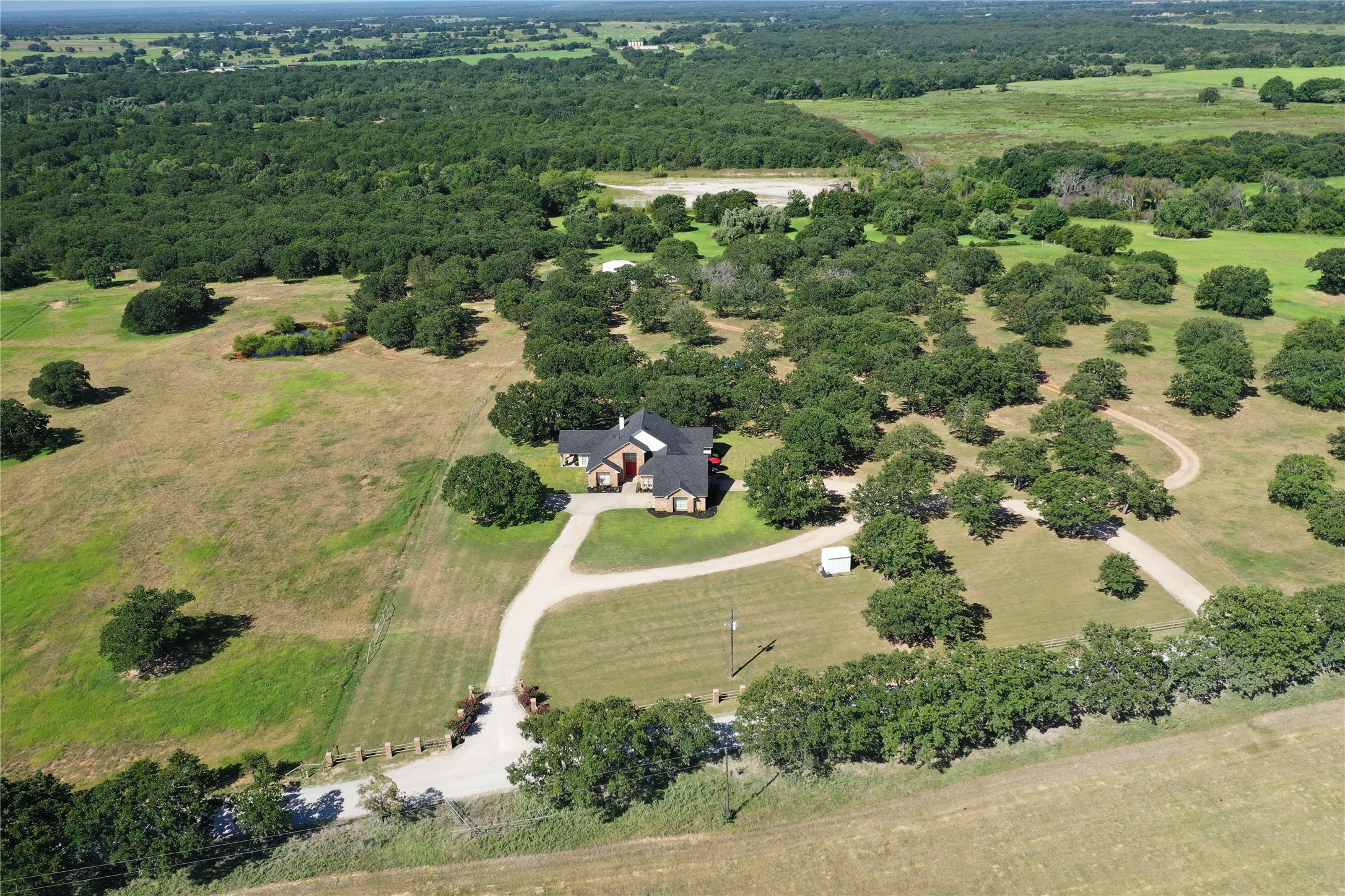 2642 Huddleston Sunset TX 76270